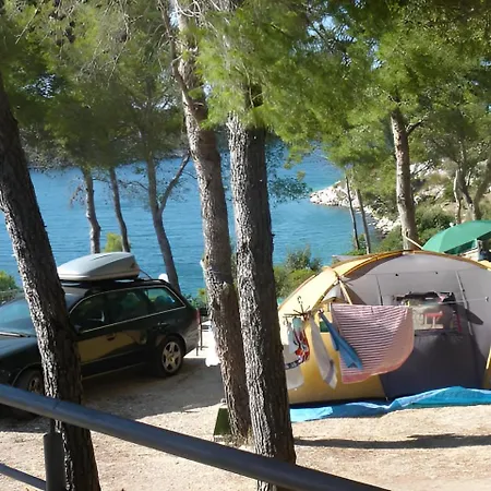 Kamp Vira Pitches Hvar Town