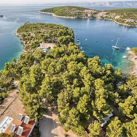 Kamp Vira Pitches Campsite Hvar Town