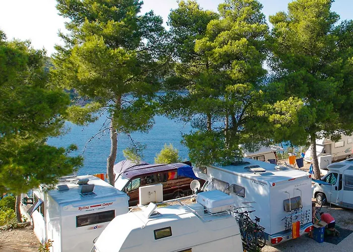 Parque de Campismo Kamp Vira Pitches Hvar Town